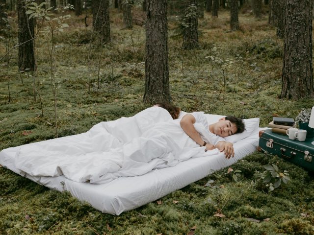 Comment un bon sommeil booste vos performances sportives